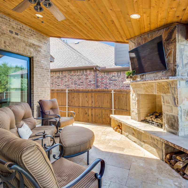 3 Dreamy Pool Designs That Will Have You Calling a Pool Builder Today